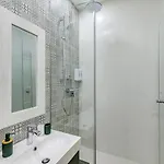 Harbour Apartment *